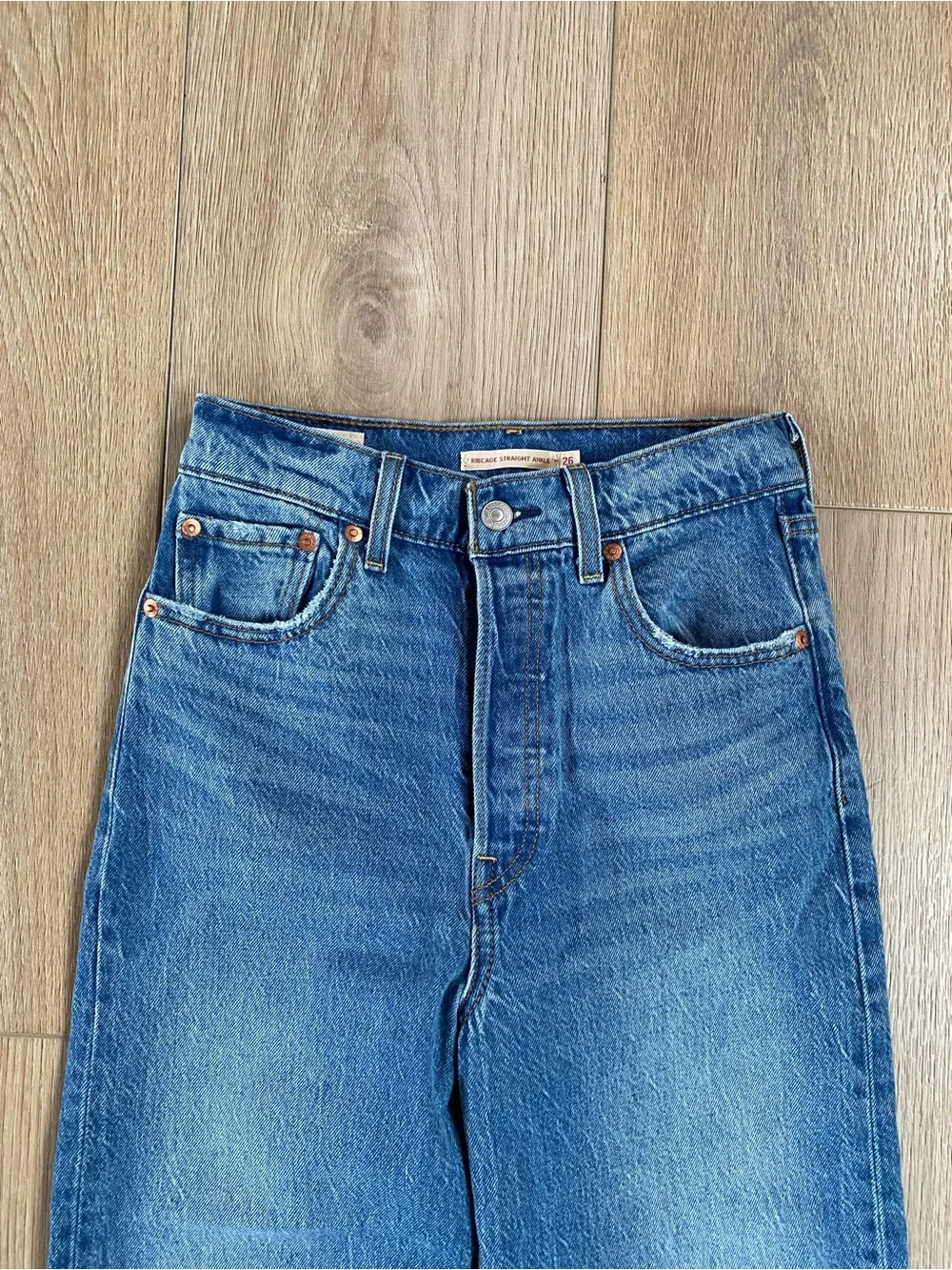 Levi's Ribcage Straight Ankle Jean - Dance Around Medium Wash